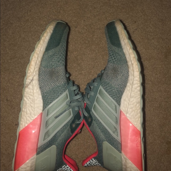 adidas ultra boost (w) - Picture 2 of 4